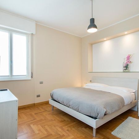 Casa Foscolo Apartment Villa Guardia Luaran gambar